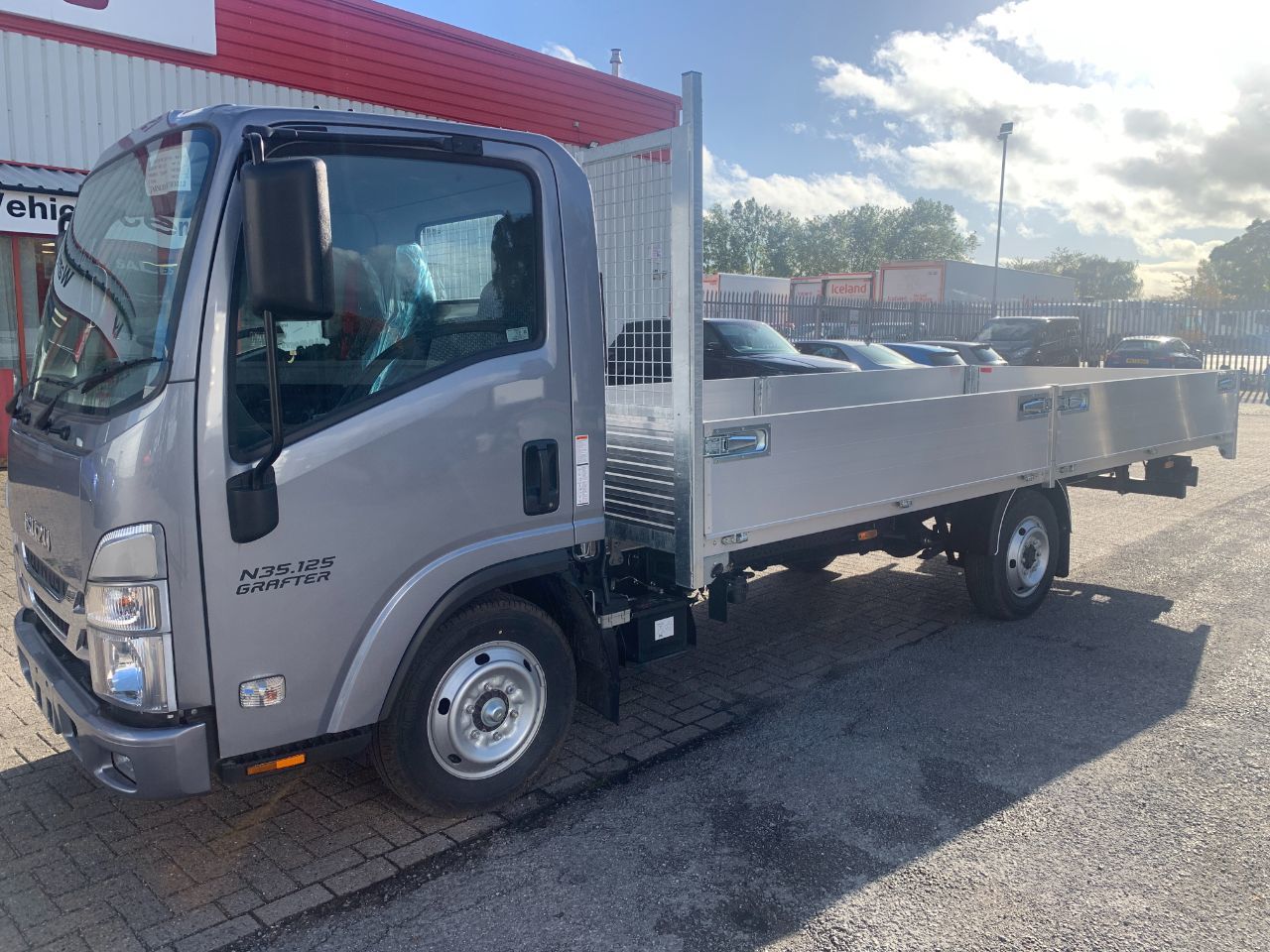 2024 Isuzu Truck N35