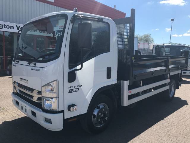 2025 Isuzu Trucks N 3.0 N75.150 E SWB URBAN TIPPER