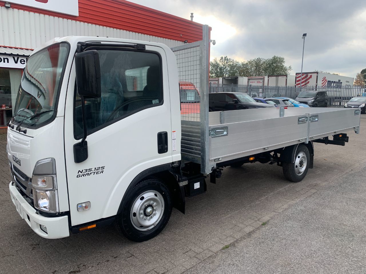 2024 Isuzu Truck N35