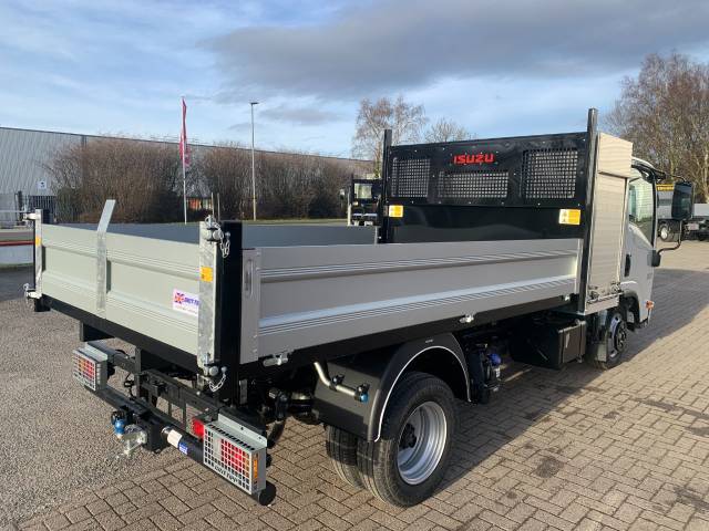 2025 Isuzu Truck N35 1.9 N35.12T LWB Utility Tipper